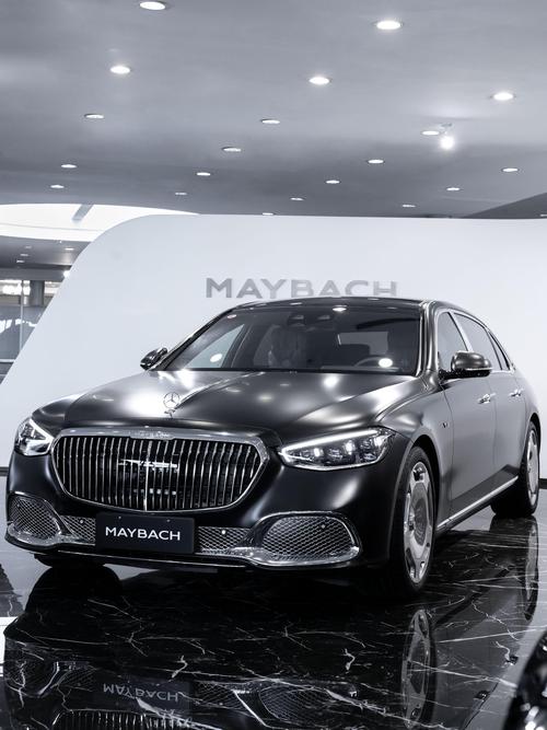 广州48岚图汽车的售后服务让用户无忧出行，迈巴赫未来的豪华车趋势